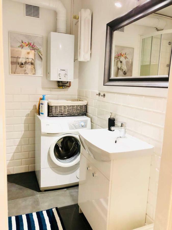 Legnica Apartament 42M2 Delux 4 Екстер'єр фото